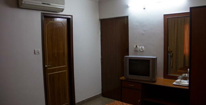 Oyo 539 Hotel Pearl Inn 班加罗尔 外观 照片