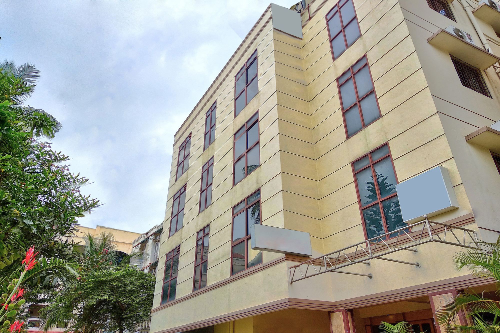 Oyo 539 Hotel Pearl Inn 班加罗尔 外观 照片