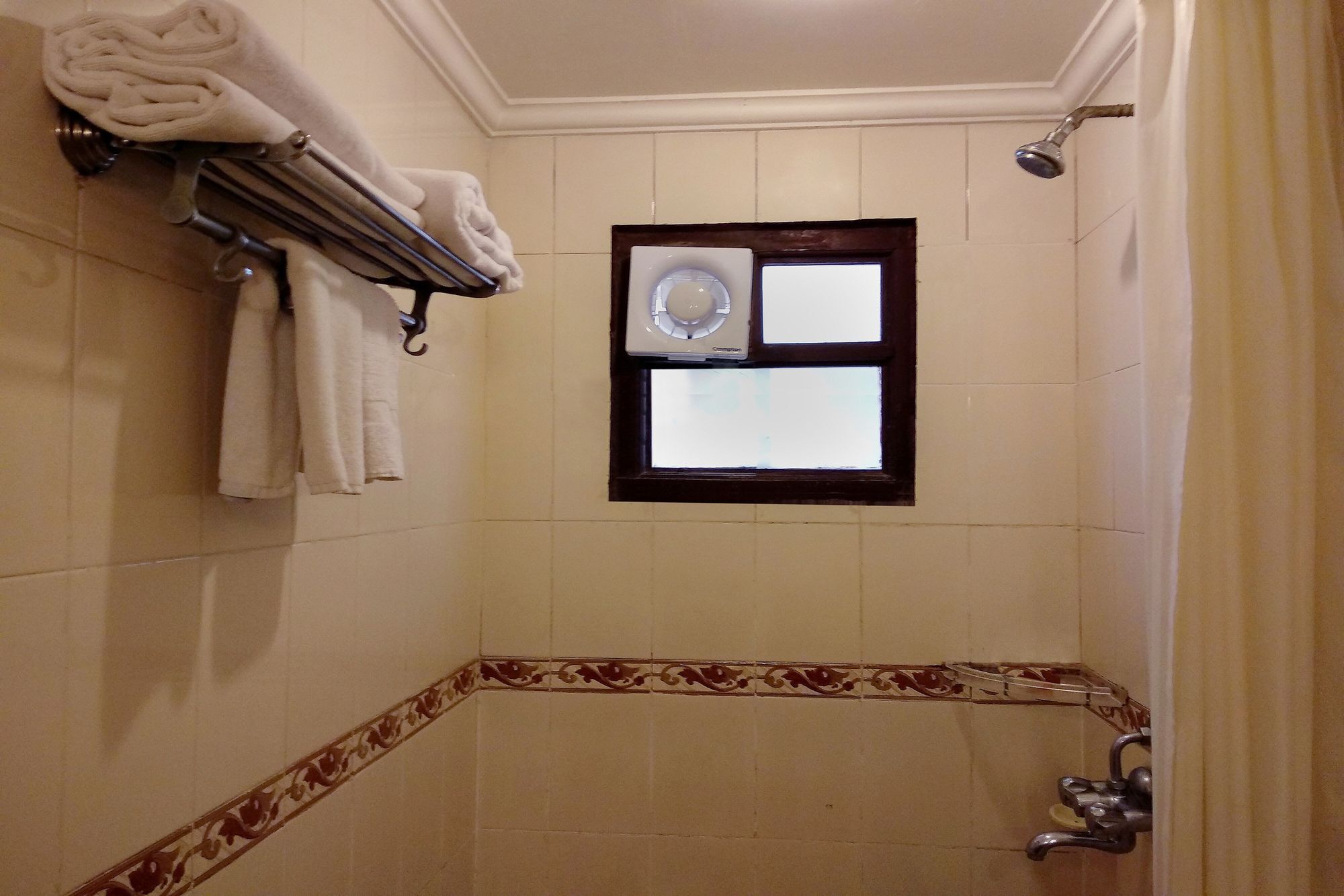 Oyo 539 Hotel Pearl Inn 班加罗尔 外观 照片